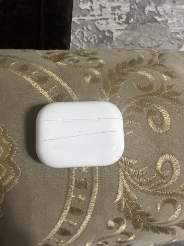 qulaqlıq satışı: Salam AirPods Pro satılır 400 M Real alıcıya endirim olacağ!üstünde