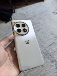 oneplus 12r бишкек: OnePlus 12, Б/у, 512 ГБ, цвет - Белый, 1 SIM, 2 SIM