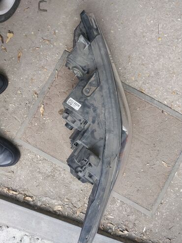 Faralar: Salam elantira faralari biri sol kohna model sag taza model cut deyil -da lalafo.az — 6 Faralar: Salam elantira faralari biri sol kohna model sag taza model cut deyil — 6