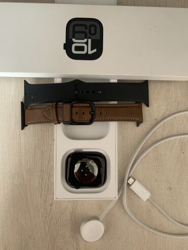 электронный час: Apple Watch с комплектом аксессуаров Состав: - Смарт-часы Apple Watch