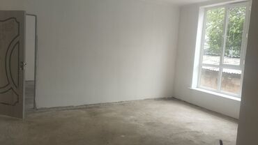Долгосрочная аренда домов: 75 м², 3 комнаты, Утепленный, Бронированные двери, Парковка