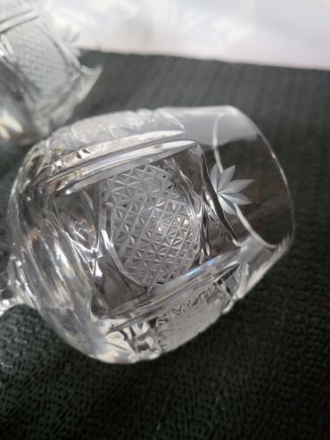 Čaše: Case kristal Zajecar za zestoko pice iz 70ih. Case su perfektne,sve na lalafo.rs — 10 Čaše: Case kristal Zajecar za zestoko pice iz 70ih. Case su perfektne,sve — 10