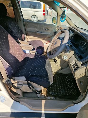 step: Honda Odyssey: 2000 г., 2.3 л, Автомат, Бензин, Минивэн — 5