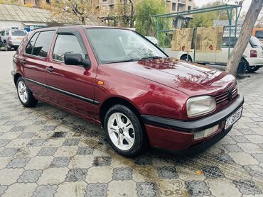 Volkswagen: Volkswagen Golf: 1993 г., 1.8 л, Механика, Бензин, Седан