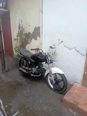 Motonəqliyyat: Motoriklet — kiçik həcmli, şəhərdaxili gediş-gəliş və çatdırılma üçün — 1
