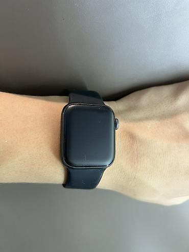 apple watch charger: В идеальном состояние акб 81% память 32 торг имеется Смарт‑часы в — 1