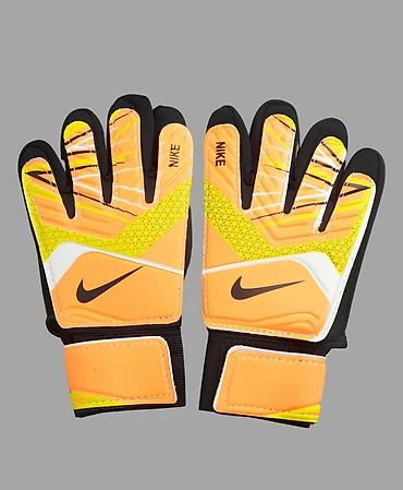 Вратарские перчатки Nike - Назначение: футбольные перчатки для