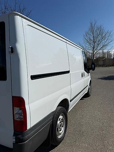 limuzin maşın: Ford Transit yük furgonu Masin yaxsi vezyetdedir avorpadan il yarımdır — 3