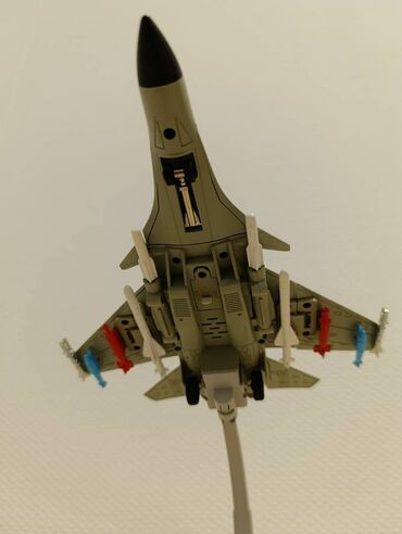 Oyuncaqlar: Qırıcı təyyarə modeli oyuncaq Metal materialdan çox keyfiyyətli və -da lalafo.az — 12 Oyuncaqlar: Qırıcı təyyarə modeli oyuncaq Metal materialdan çox keyfiyyətli və — 12