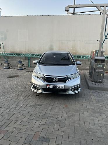 ender s: Honda Fit: 2018 г., 1.5 л, Механика, Бензин, Хэтчбэк — 1