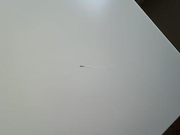 Stolice: Prodajem moderan trpezarijski set koji čine sto i 6 stolica. Sto je — 8