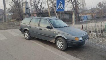 Volkswagen: Volkswagen Passat: 1988 г., 1.8 л, Механика, Бензин, Универсал