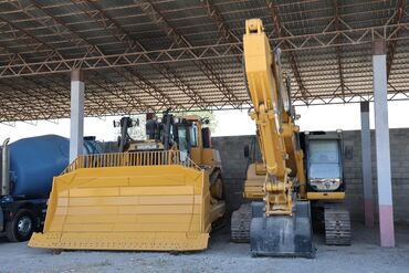 ручной каток для асфальта: Бульдозер, Caterpillar, 2013 г., Гусеницалуу