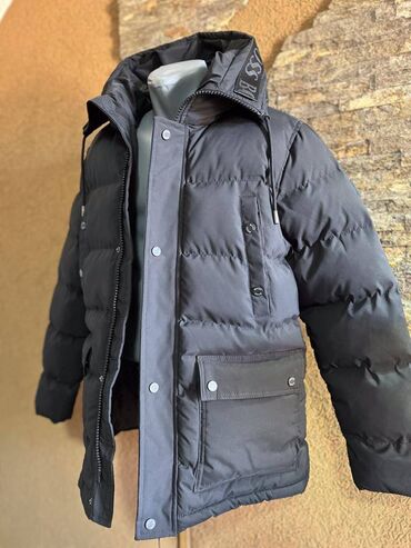 pull and bear kozna jakna: Jacket L (EU 40), color - Black