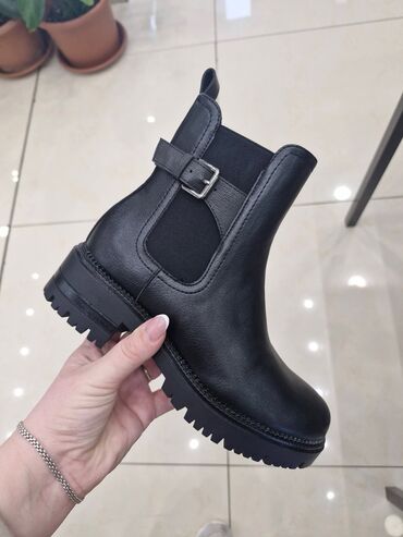 Čizme: Čizme, 41 — 17