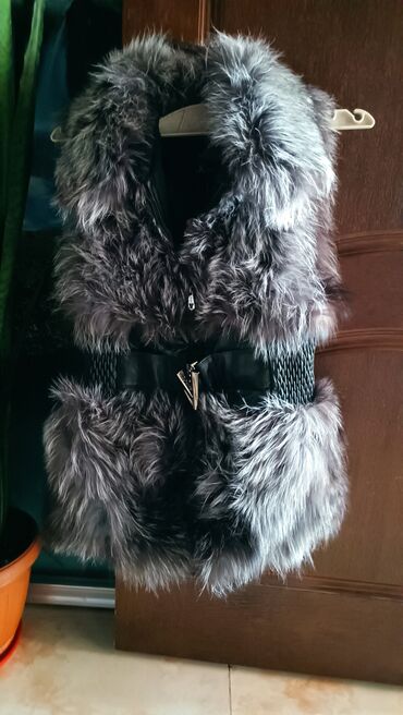Другие жилеты: Срочно продаю новый модные шикарные прекрасные безрукавки натуральный — 5