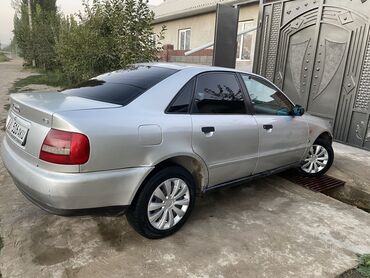 Audi: Audi A4: 1995 г., 1.8 л, Механика, Бензин, Седан