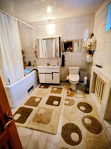 Продажа коттеджей и домов: 🏡 Продаётся уникальный угловой участок с тремя домами и готовым — 17