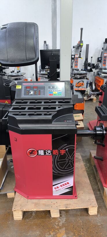 Шиномонтажное оборудование: Балансировки до 24 размера Романка- 55000 сом GD-117 А -70000 с — 3