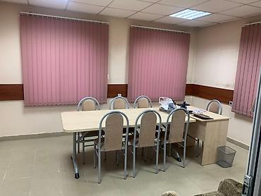 Аренда коммерческой недвижимости: Сдаю Офис целиком: Банковское отделение, Колл-центр, Нотариус, 70 м², В бизнес центре, С ремонтом, Первая линия, С юридическим адресом, С парковкой — 1