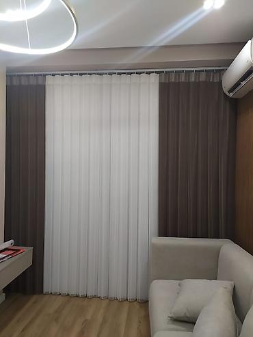 ev perdeleri: İkiqat pərdə sistemi – günəşlik tül və qaraout karniz pərdəsi - — 1