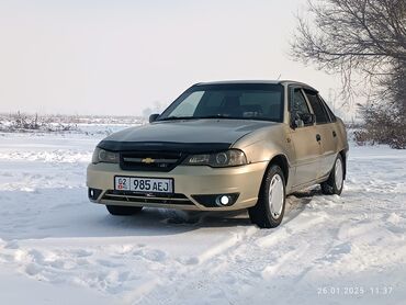 Daewoo: Daewoo Nexia: 2010 г., 1.5 л, Механика, Бензин, Седан