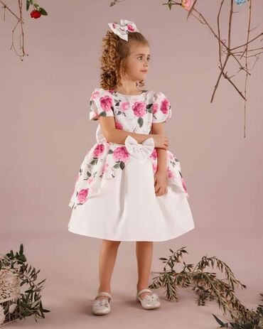 Ostala dečija odeća: Odaberi najlepšu haljinicu za tvoju princezu! Modeli u različitim na lalafo.rs — 8 Ostala dečija odeća: Odaberi najlepšu haljinicu za tvoju princezu! Modeli u različitim — 8