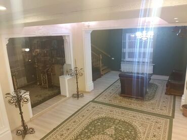 Продажа домов: Дом, 400 м², 8 комнат — 20