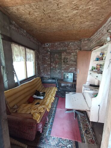 дом село ленинском: 35 м², 2 комнаты, Требуется ремонт Без мебели