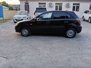 Kia: Kia Rio: 1.4 l | 2006 il Hetçbek — 13