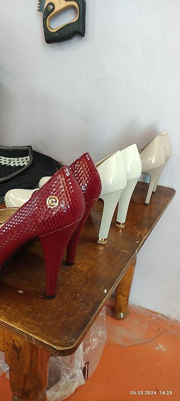Туфли: Туфли состояние хорошее размеры 38-39 в Карабалте возможно доставка at lalafo.kg — 5 Туфли: Туфли состояние хорошее размеры 38-39 в Карабалте возможно доставка — 5