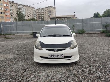 хонда фит 2003: Honda Fit: 2002 г., 1.3 л, Автомат, Бензин, Универсал