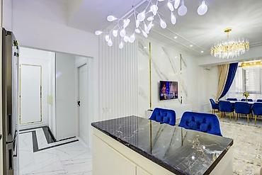 hostel osh: 2 комнаты, Цум, Банные принадлежности, Интернет, Wi-Fi, Парковка — 3