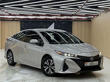 Toyota: Toyota Prius: 2018 г., 1.8 л, Вариатор, Гибрид, Хэтчбэк — 1