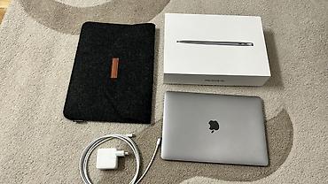 ipod classic 7: Apple MacBook Air M1 13" 256GB İdeal vəziyyətdədir Batateya vəziyyəti — 1