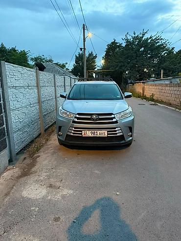 highlander 2017: Toyota Highlander: 2018 г., 3.5 л, Автомат, Бензин, Кроссовер — 3