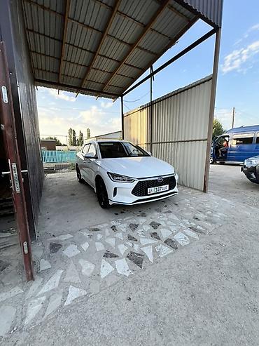 byd e1: BYD E2: 2021 г., Электромобиль, Кроссовер — 3