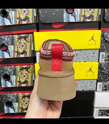 Papuče: UGG platforme papuče / klompe u camel boji, izrađene od mekog — 2