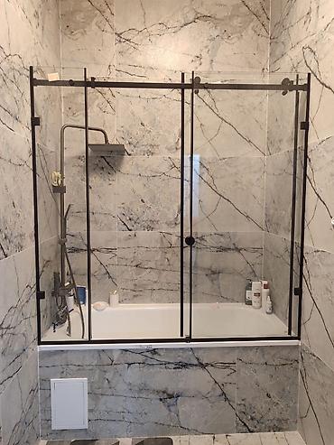 Душевые кабины: Душевая кабина Прямоугольная, Размер: 1 x 1 см, Высота поддона: 18 см,Покрытие: Другое покрытие — 3