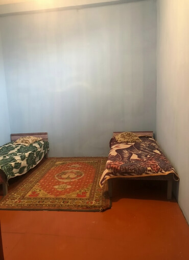 Uzunmüddətli kirayə evlər: 40 kv. m, 2 otaqlı -da lalafo.az — 1 Uzunmüddətli kirayə evlər: 40 kv. m, 2 otaqlı — 1