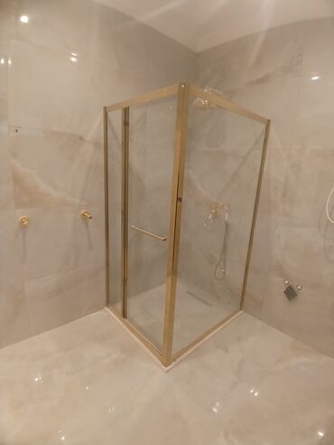Duş kabinaları, arakəsmələr: Yeni Arakəsmə, Künc üçün, Pulsuz çatdırılma — 28