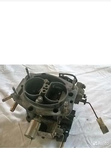 belarus mtz 82 1: Avtomobil karbüratoru - İki kameralı karbürator komplekt şəkildə. - — 1