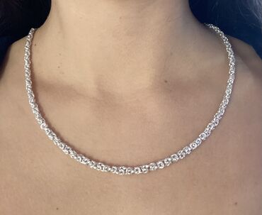 bluza modus ogrlica: Nov srebrni set ogrlica i narukvica