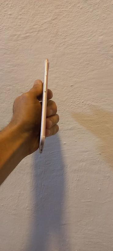iphone 15 pro max dubai: IPhone 7 Plus, 32 GB, Rose Gold, Barmaq izi — 3