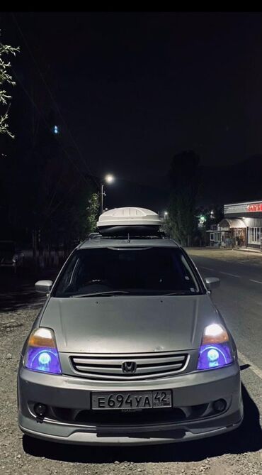 тайота стрим: Honda Stream: 2001 г., 2 л, Автомат, Бензин, Минивэн