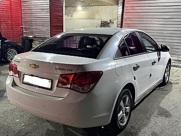 Chevrolet Cruze: 2009 г., 1.8 л, Автомат