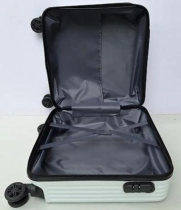 Rančevi, torbe i koferi: Dečji kofer na točkiće – motiv astronauta - Kompaktni kabinski kofer — 3