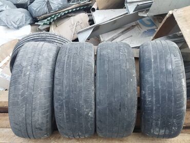 зимние шины 225 55 17: Продаю:
Шины 
Размер:
225/55R17