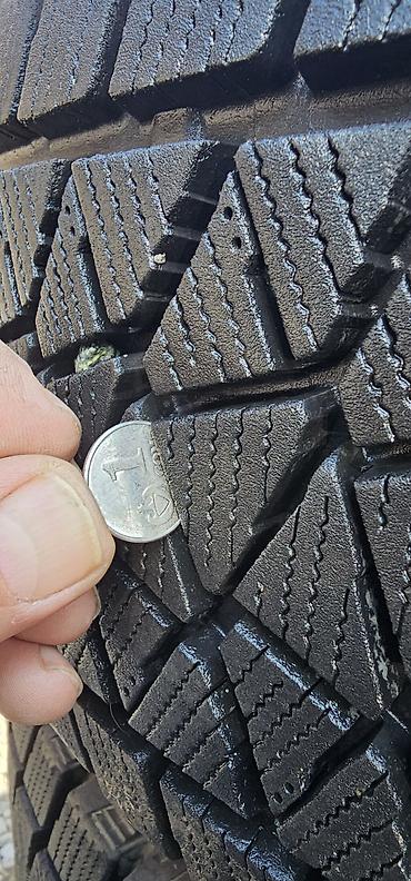 70: Шины 215 / 70 / R 16, Зима, Б/у, Комплект, Внедорожные (АТ/МТ), Япония, Bridgestone — 5