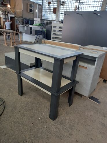 Masalar: Mətbəx masası, Açılmayan, Laminat, Dördbucaq masa — 2